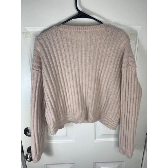 H&M Womens Ribbed Knit Sweater Size M Light Pink - Picture 2 of 5